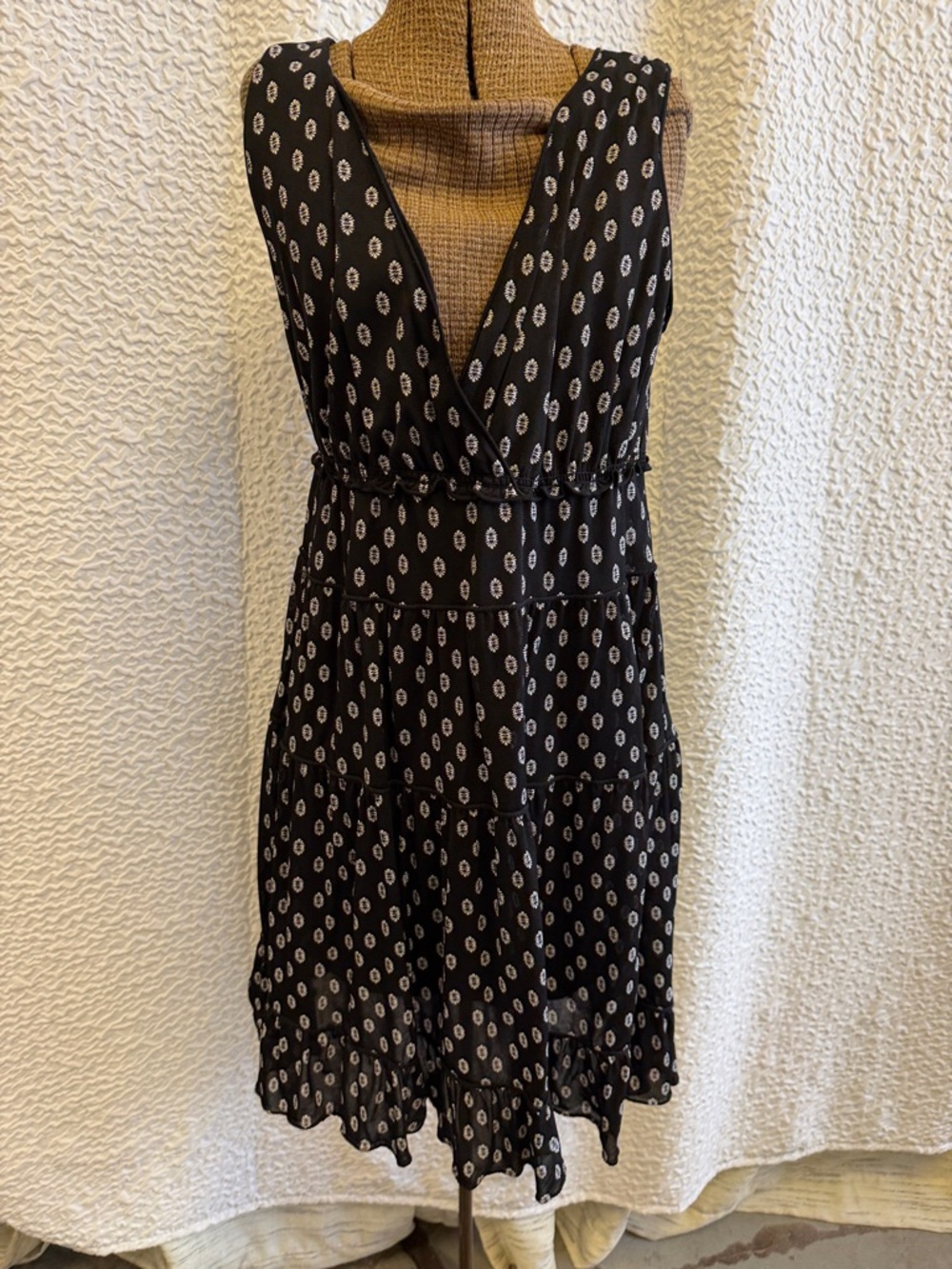 Style & Co. Black Printed V-Neck Tiered Midi Dress